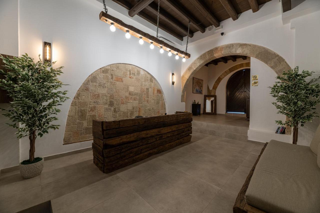 Ancient Knights Luxury Suites Rhodes City Екстер'єр фото