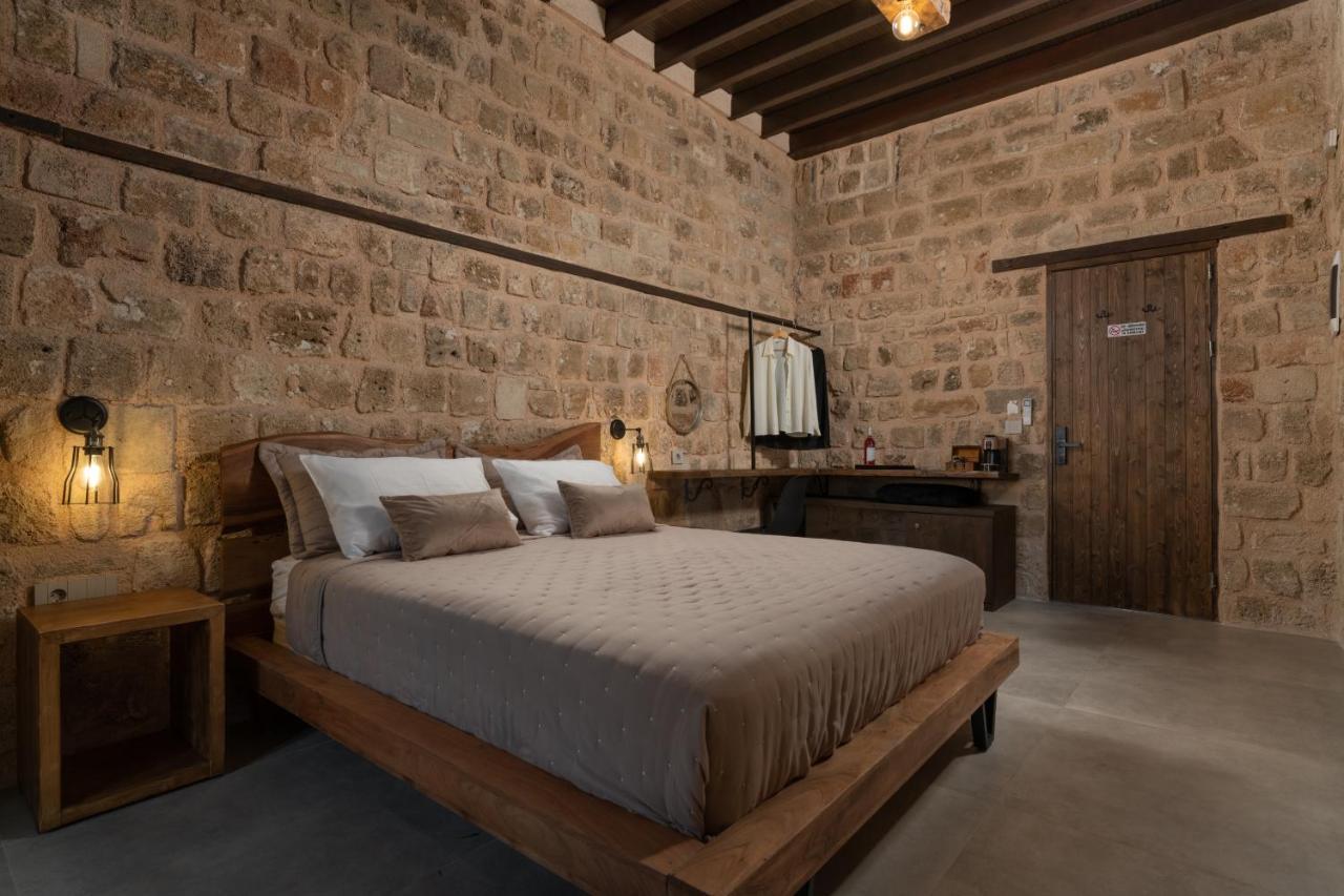 Ancient Knights Luxury Suites Rhodes City Екстер'єр фото